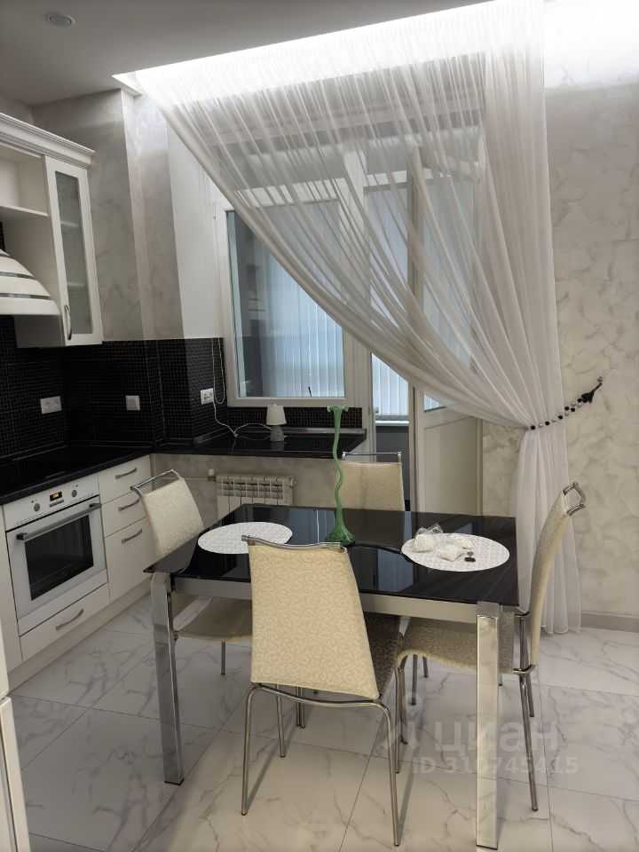 3-комнатная квартира, 65 м² — фотография 3