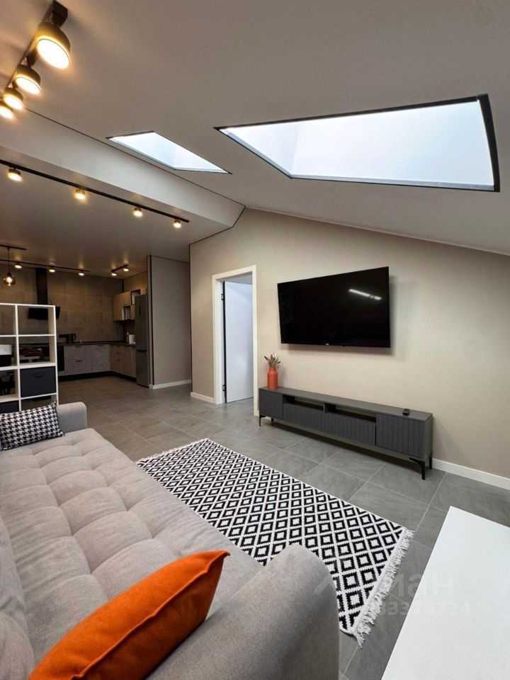 2-комнатная квартира, 66 м² — фотография 2