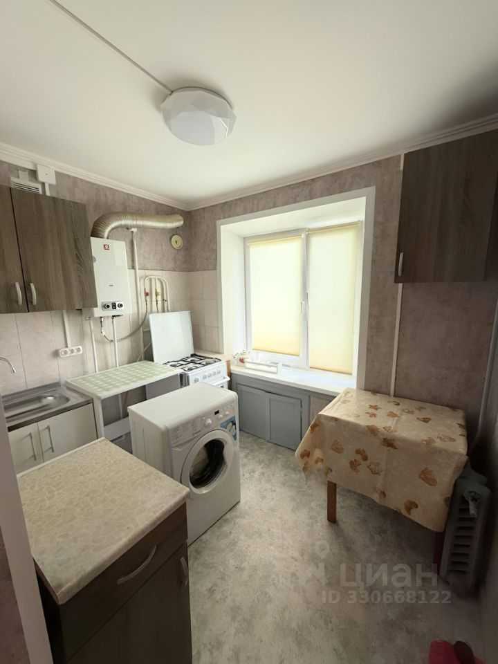 4-комнатная квартира, 64 м² — фотография 2