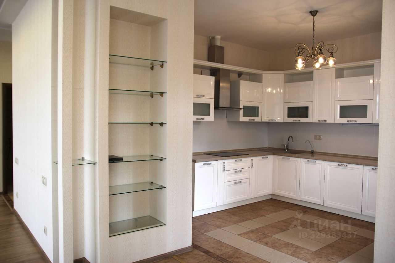 4-комнатная квартира, 133 м² — фотография 2