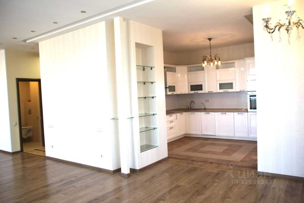 4-комнатная квартира, 133 м²