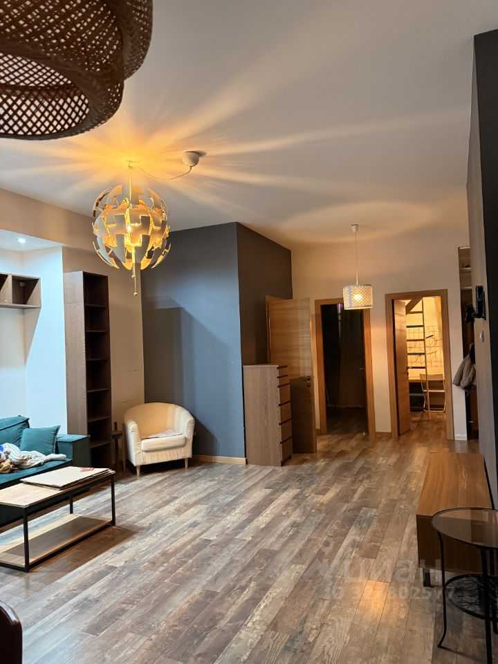 4-комнатная квартира, 110 м² — фотография 2