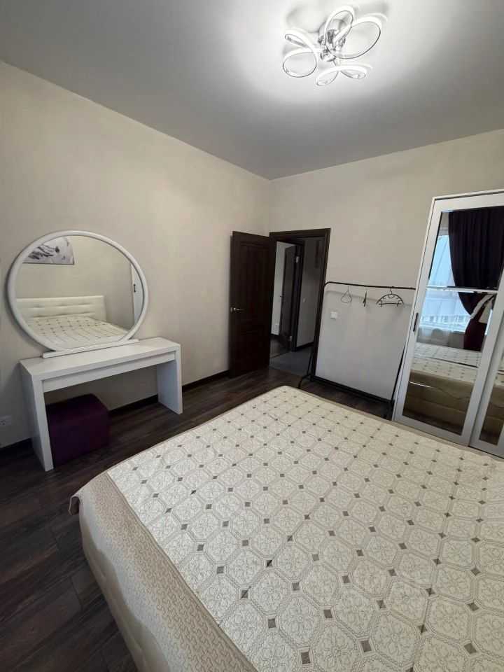 2-комнатная квартира, 55 м² — фотография 2