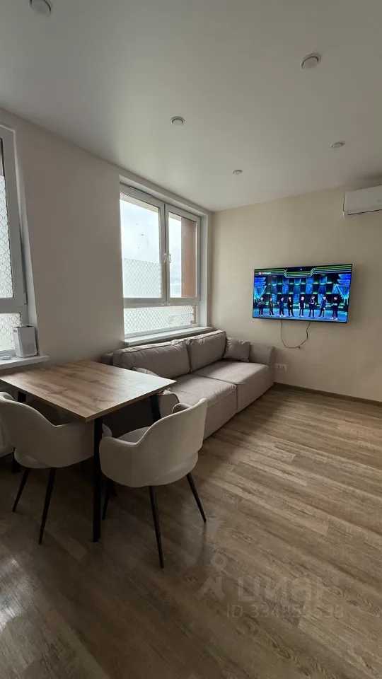 2-комнатная квартира, 43 м² — фотография 3