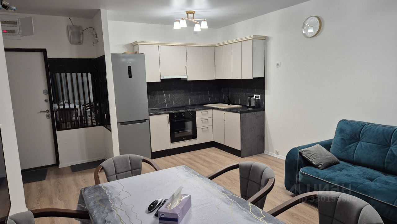 4-комнатная квартира, 72 м² — фотография 2