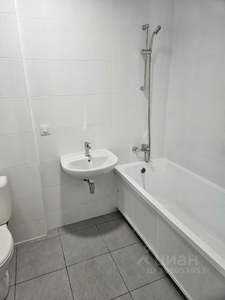 4-комнатная квартира, 86 м² — фотография 3