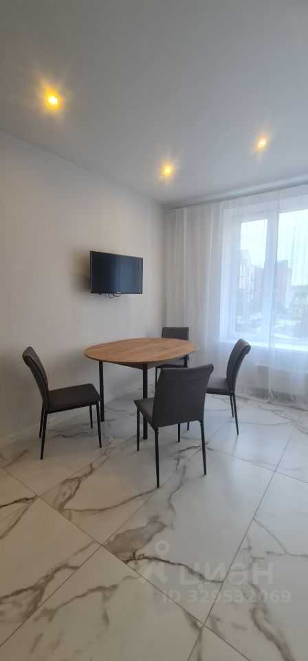 2-комнатная квартира, 57 м² — фотография 2