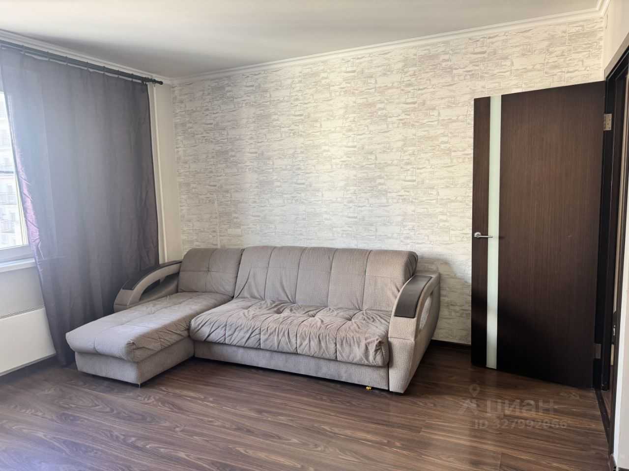 2-комнатная квартира, 56 м² — фотография 2