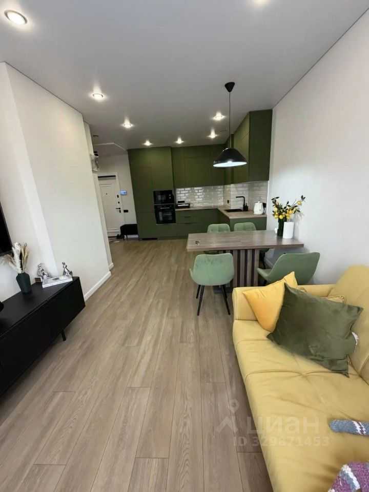 4-комнатная квартира, 95 м² — фотография 3
