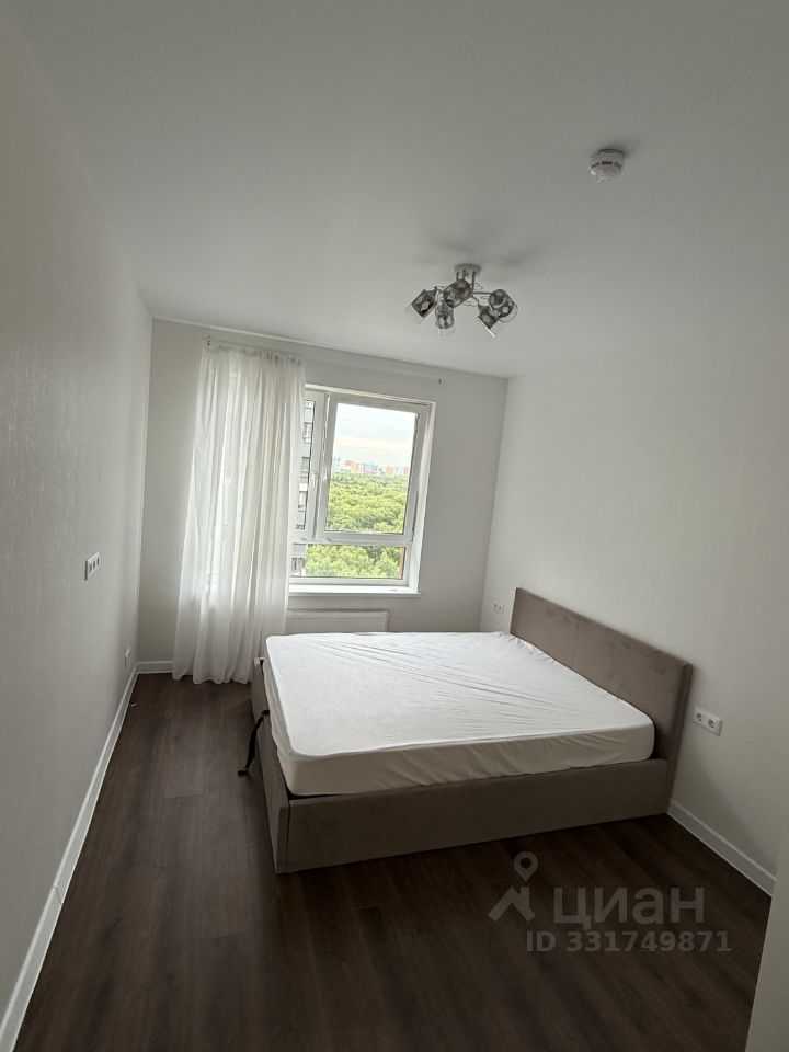 2-комнатная квартира, 75 м² — фотография 3