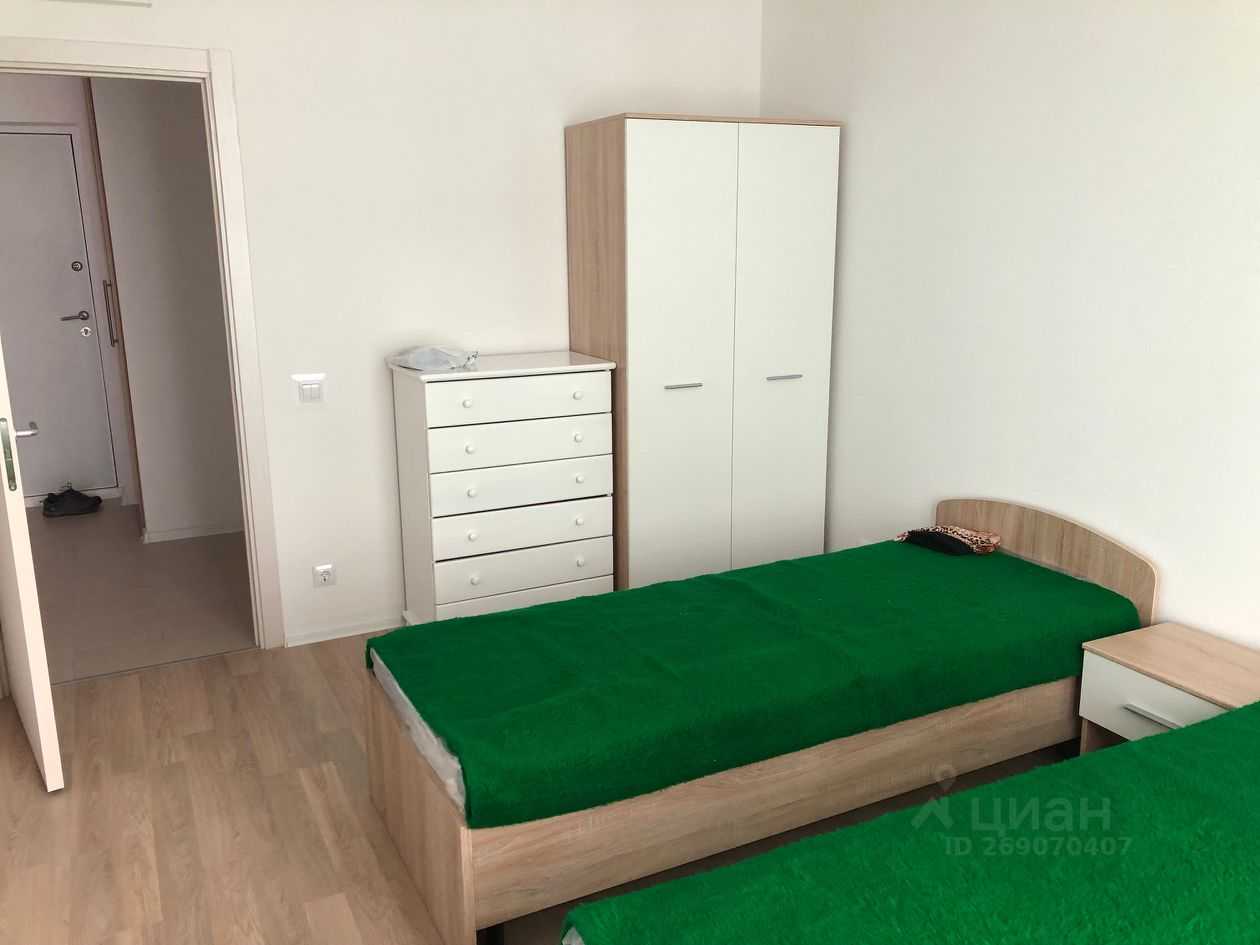 1-комнатная квартира, 42 м² — фотография 2