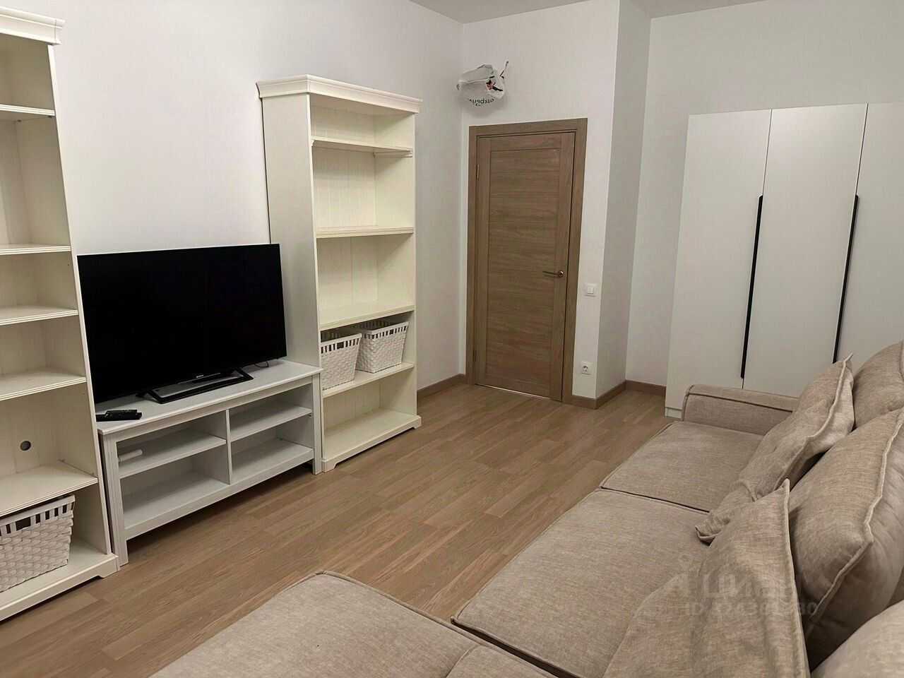 2-комнатная квартира, 65 м² — фотография 2