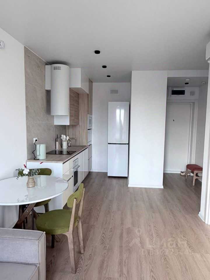 1-комнатная квартира, 32 м² — фотография 2