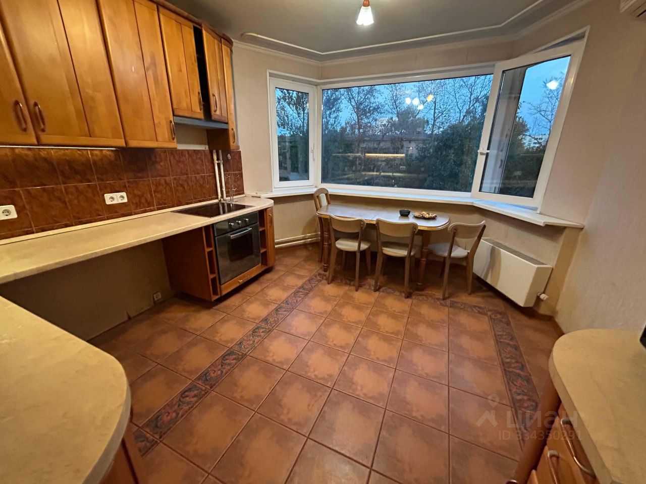 3-комнатная квартира, 76 м² — фотография 2