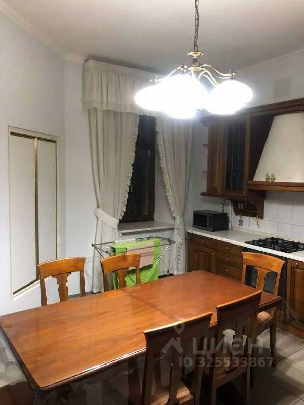 4-комнатная квартира, 157 м² — фотография 2