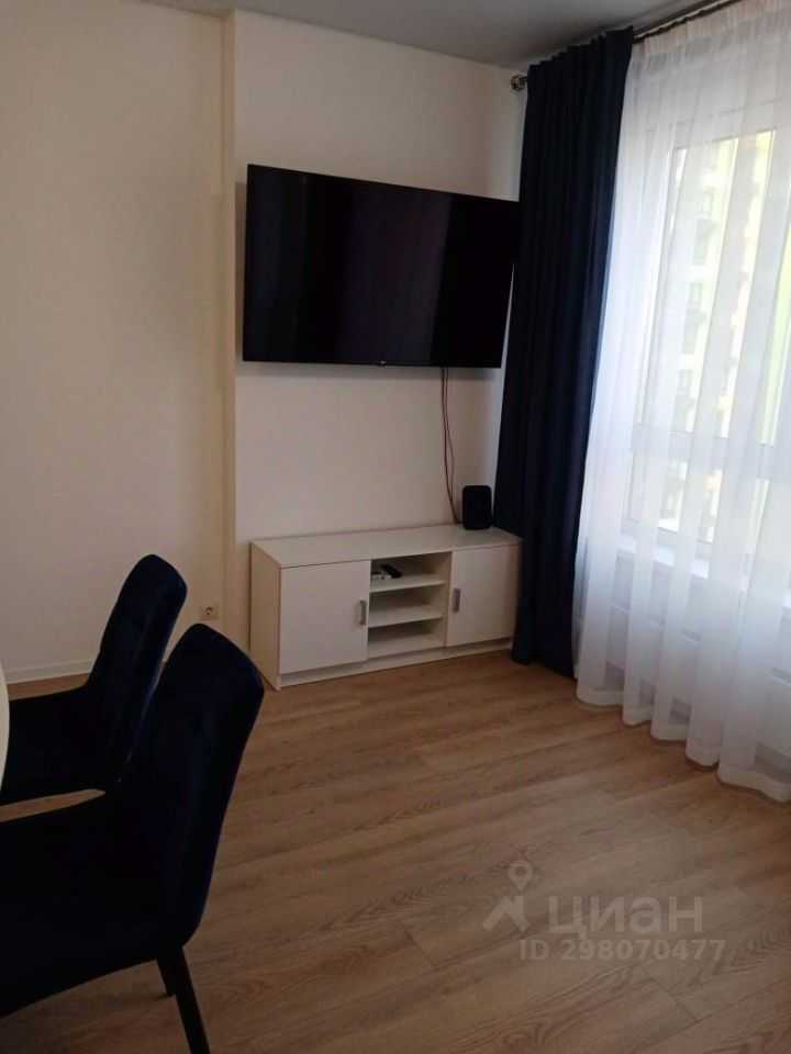 3-комнатная квартира, 77 м² — фотография 3