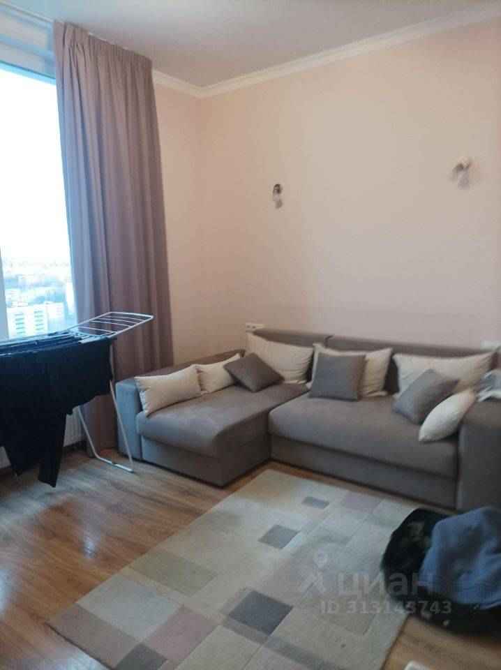 3-комнатная квартира, 77 м² — фотография 3