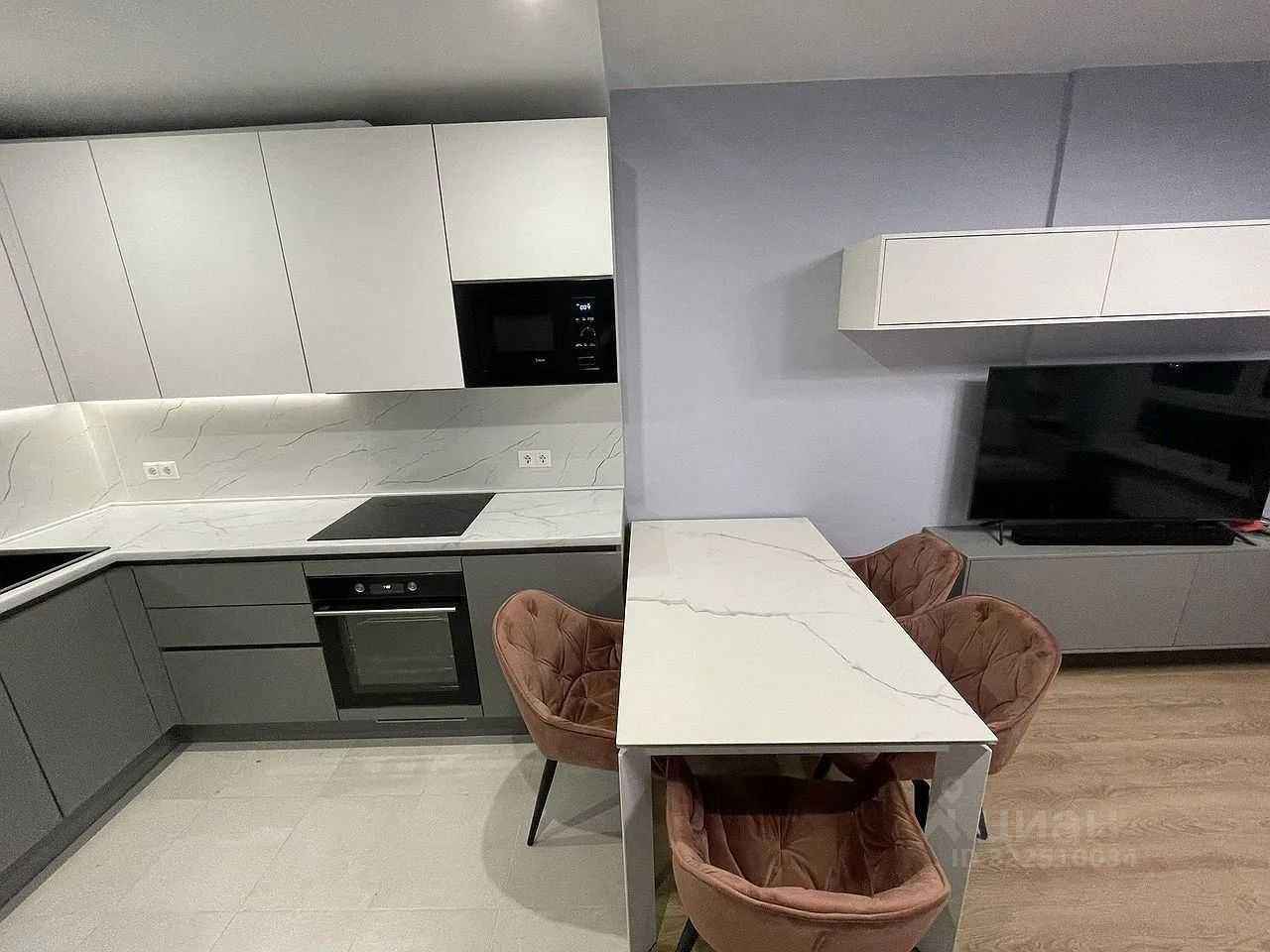 2-комнатная квартира, 42 м² — фотография 2