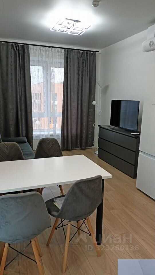 2-комнатная квартира, 42 м² — фотография 2