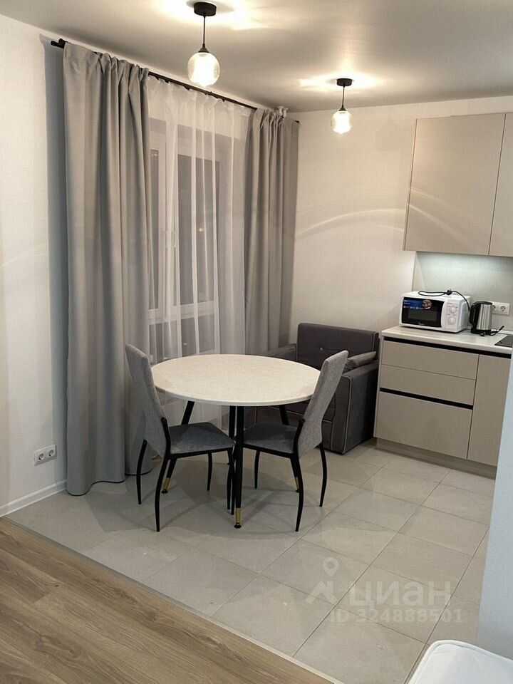 1-комнатная квартира, 35 м² — фотография 2