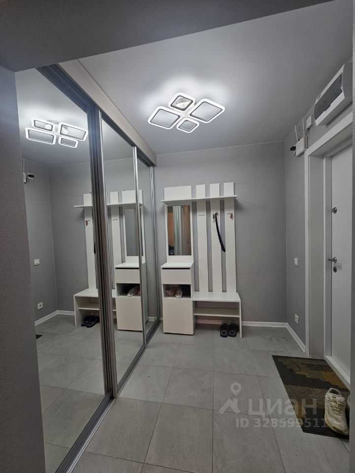 2-комнатная квартира, 63 м² — фотография 3