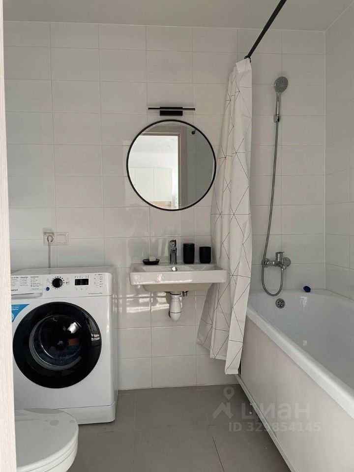 1-комнатная квартира, 33,6 м² — фотография 2