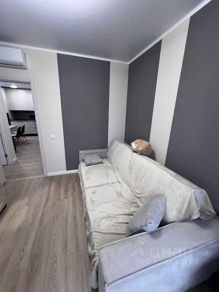 2-комнатная квартира, 49,7 м² — фотография 3