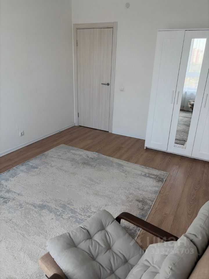 2-комнатная квартира, 62 м² — фотография 3