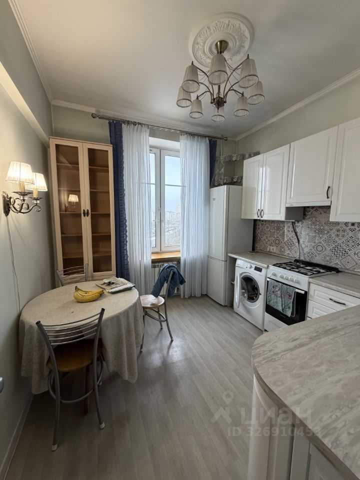 3-комнатная квартира, 82 м²