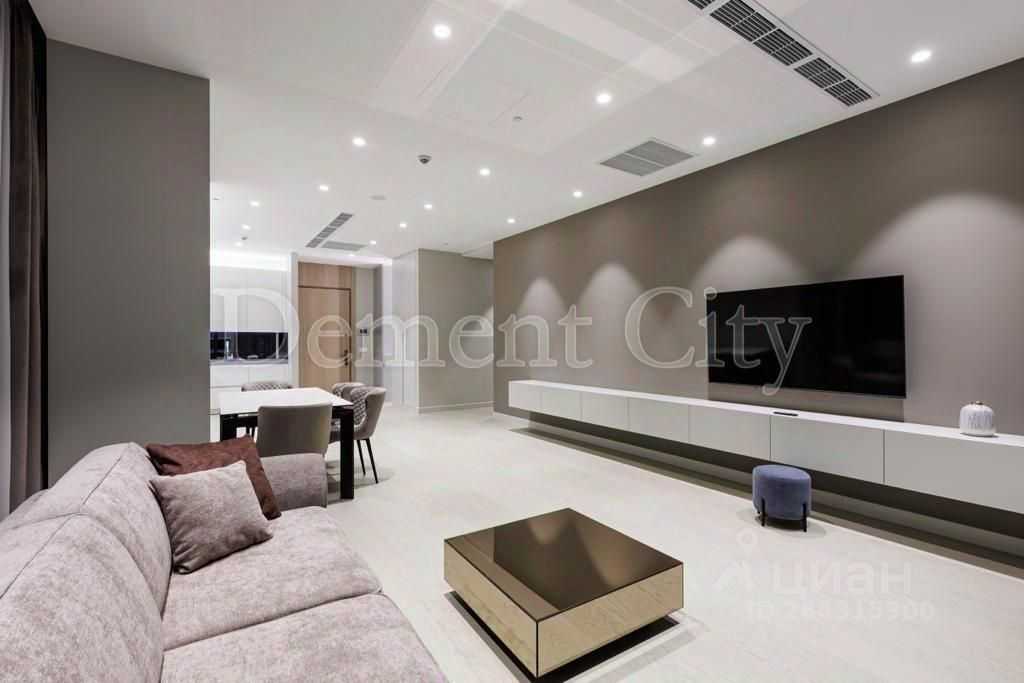 2-комнатная квартира, 83 м² — фотография 2