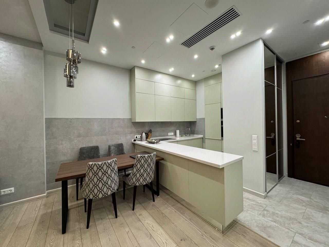 2-комнатная квартира, 58 м² — фотография 2