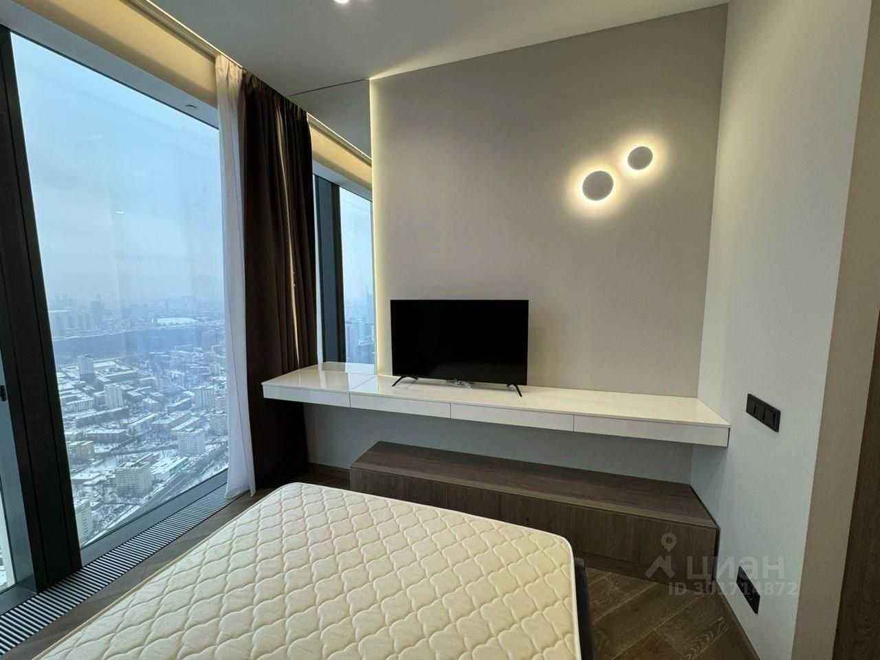 2-комнатная квартира, 67 м² — фотография 2