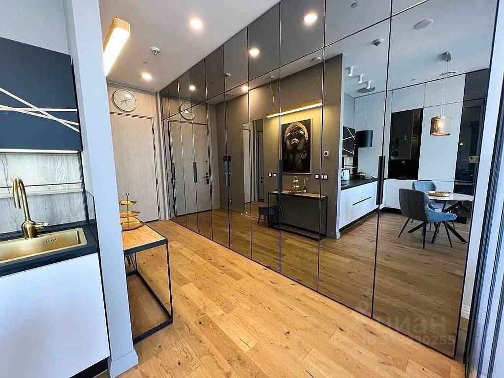 1-комнатная квартира, 52 м² — фотография 3