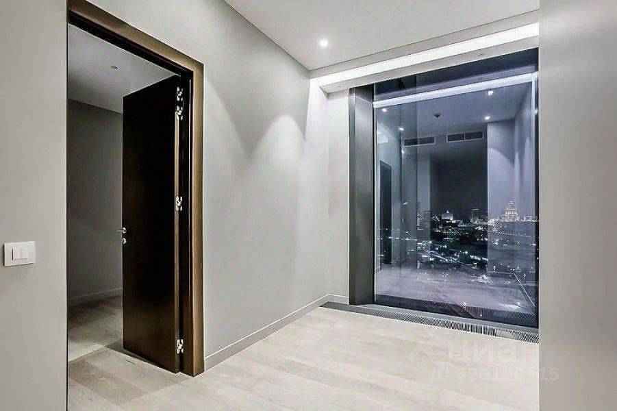 4-комнатная квартира, 211 м² — фотография 3