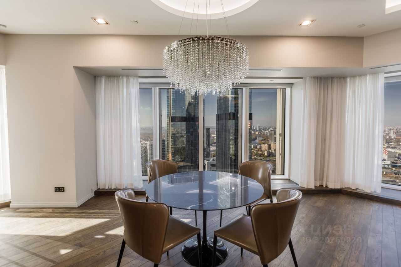3-комнатная квартира, 164 м²