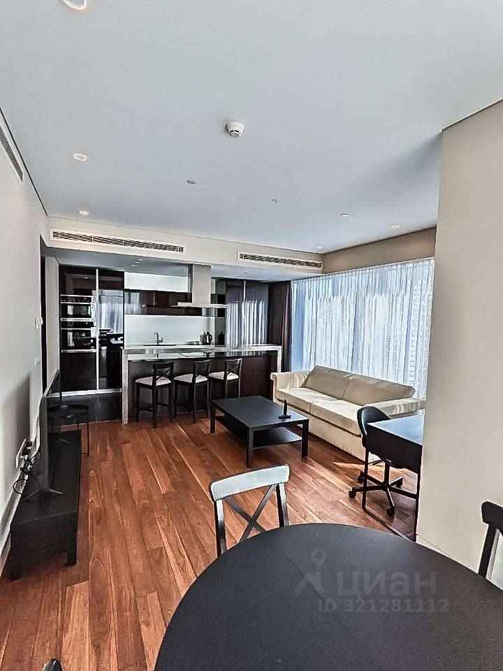 2-комнатная квартира, 92 м² — фотография 2