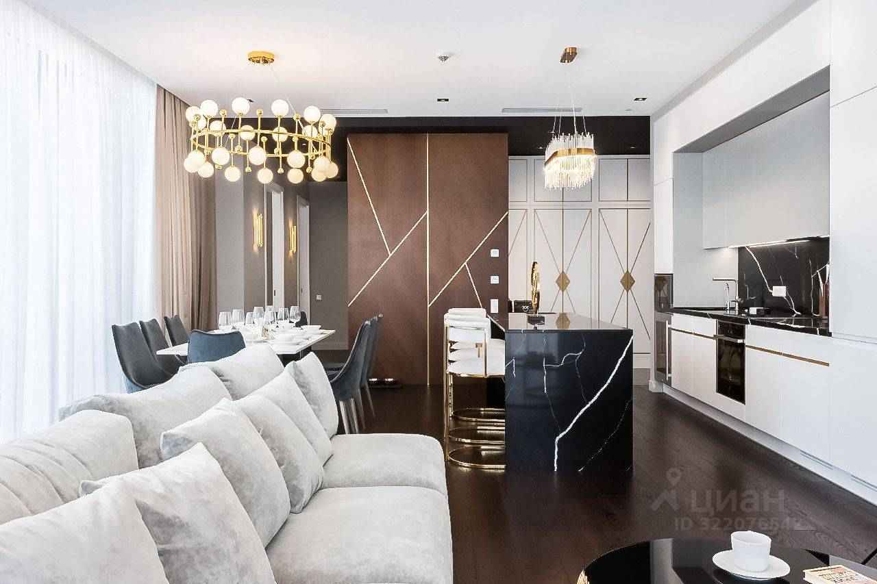 2-комнатная квартира, 122 м² — фотография 2