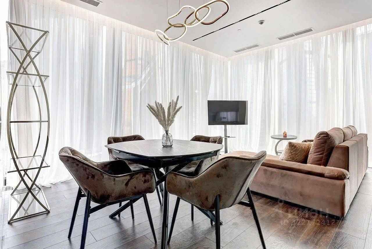 2-комнатная квартира, 90 м²