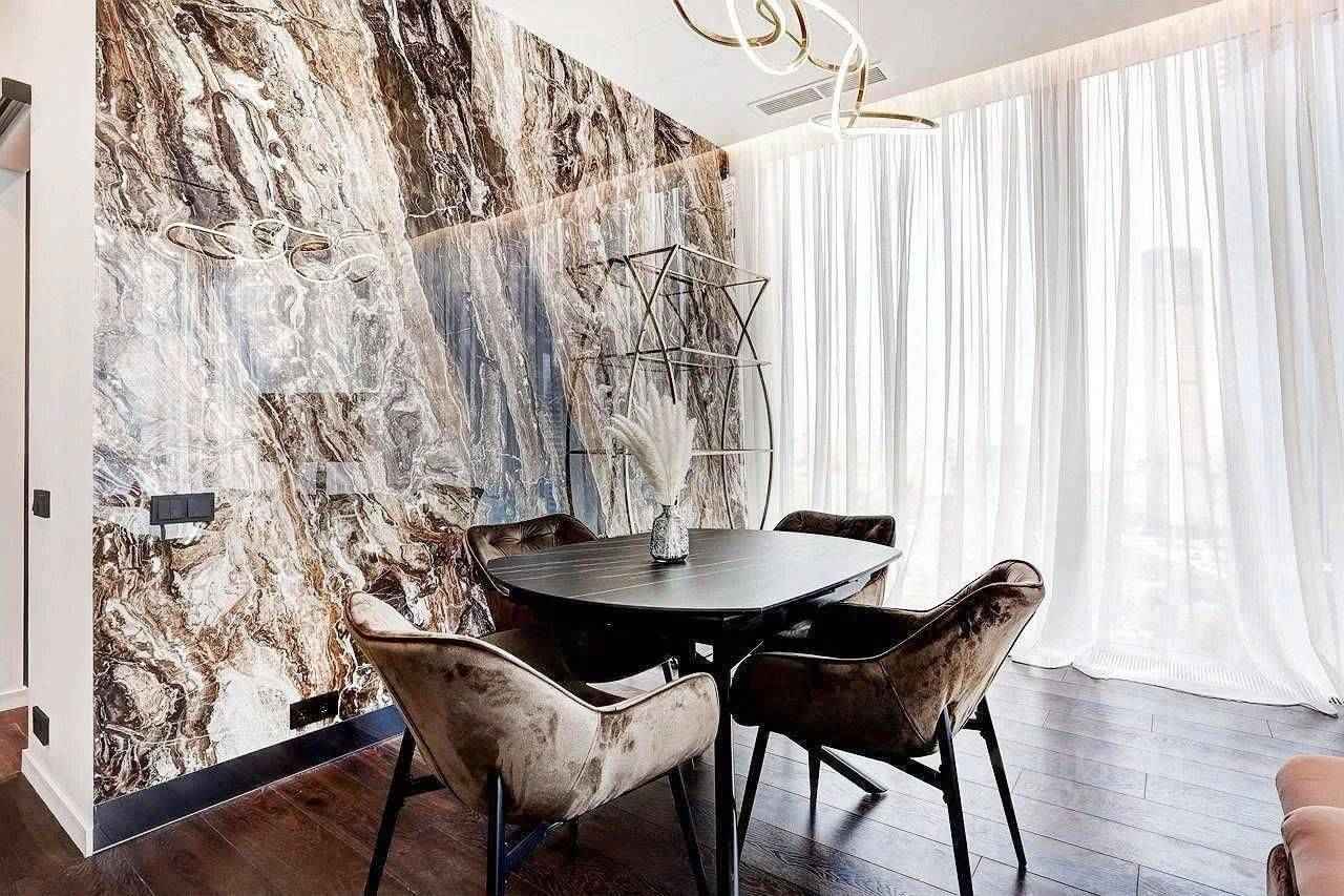 2-комнатная квартира, 90 м² — фотография 2