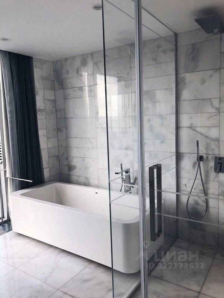 4-комнатная квартира, 130 м² — фотография 3