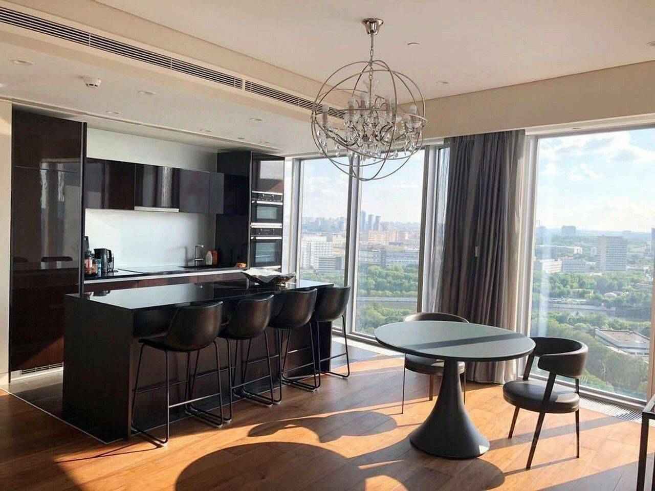 4-комнатная квартира, 130 м²