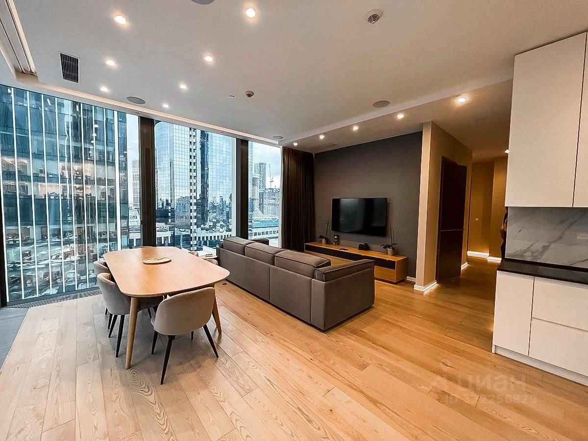 2-комнатная квартира, 95 м² — фотография 2