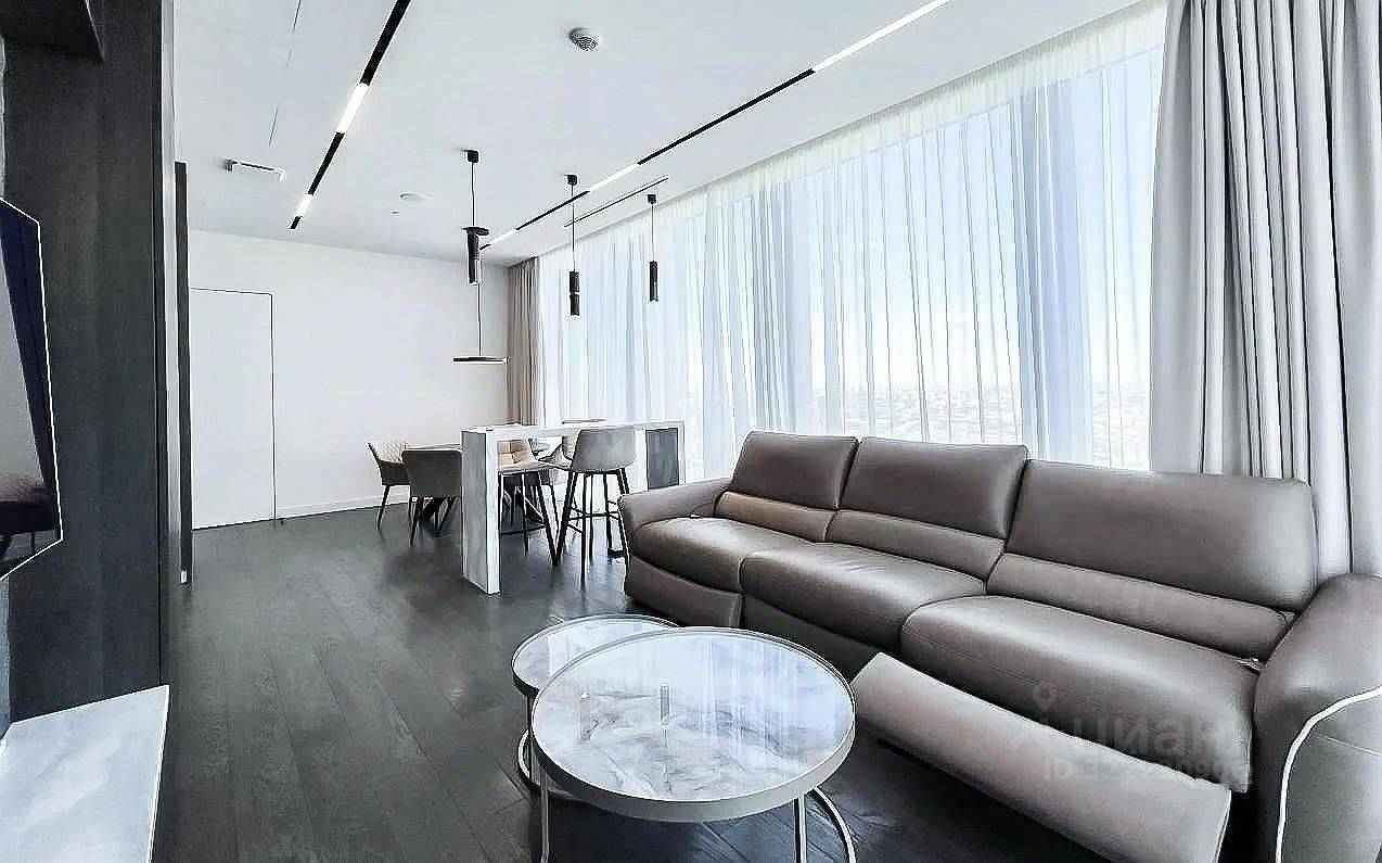 2-комнатная квартира, 73 м² — фотография 2