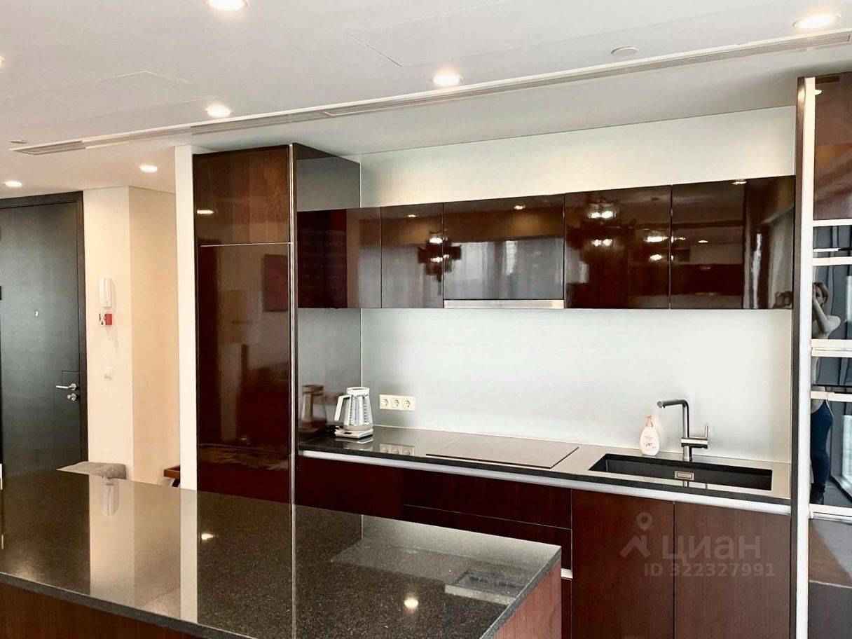 2-комнатная квартира, 105 м² — фотография 3
