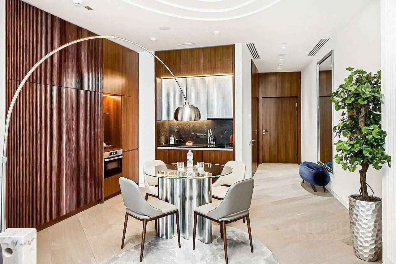 1-комнатная квартира, 52 м² — фотография 3