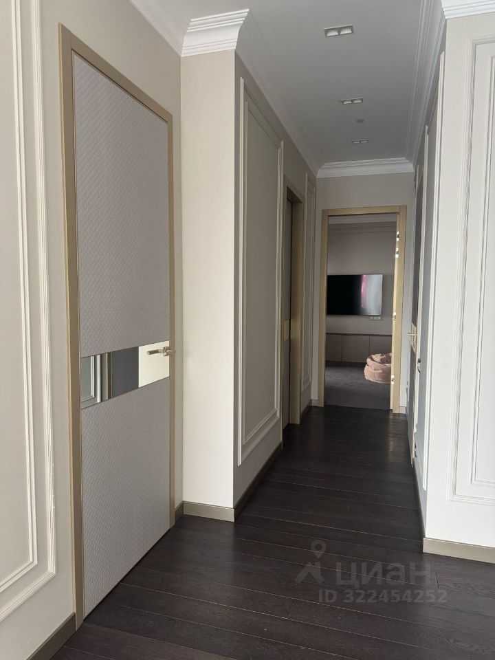 4-комнатная квартира, 159 м² — фотография 2