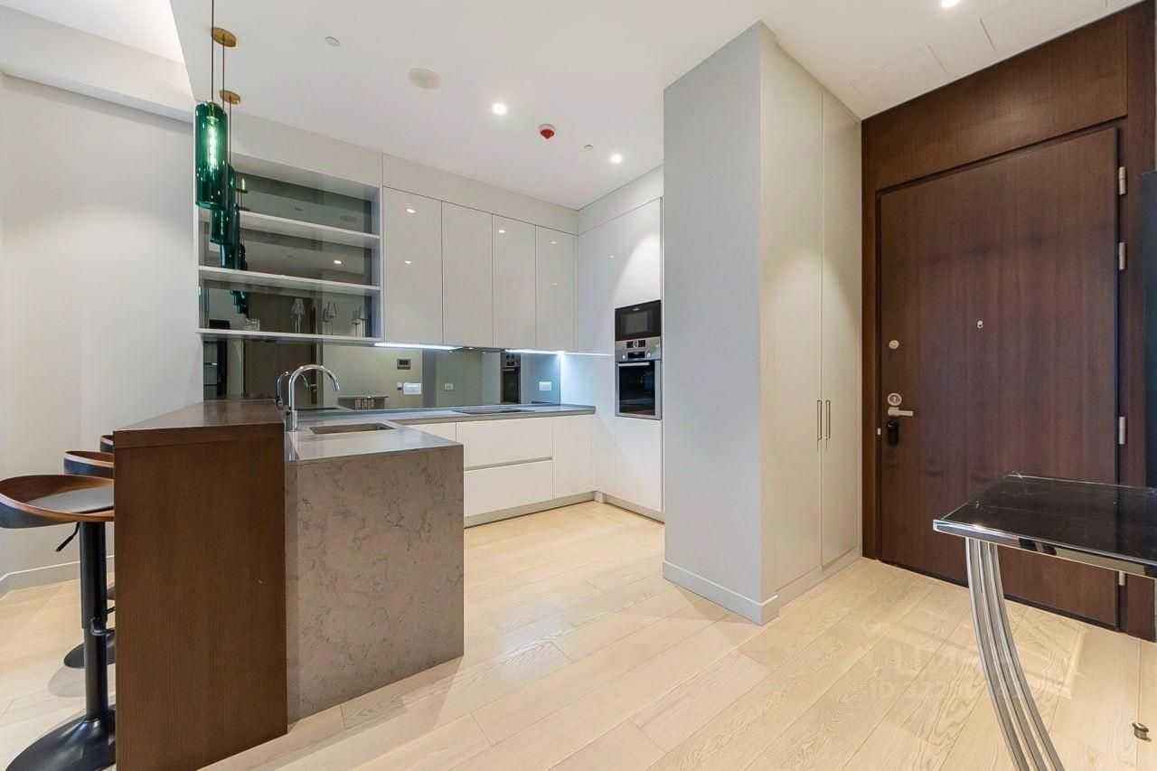 2-комнатная квартира, 74 м² — фотография 2