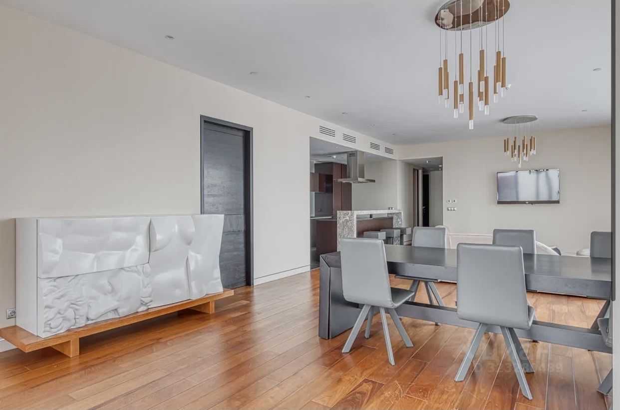 3-комнатная квартира, 190 м² — фотография 3