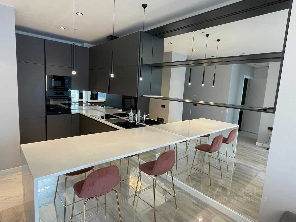 2-комнатная квартира, 62,4 м² — фотография 2