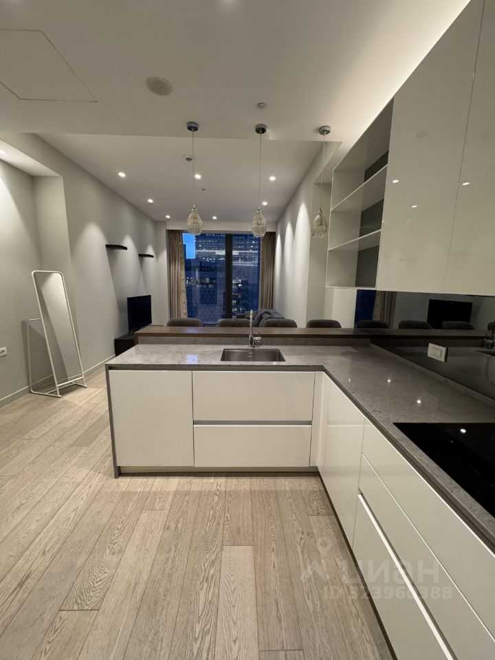 2-комнатная квартира, 62 м² — фотография 3